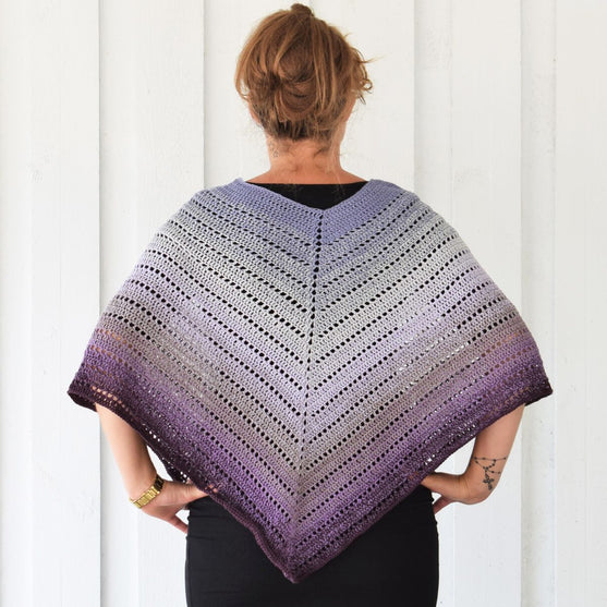 Classical Attitude Poncho für Erwachsene
3