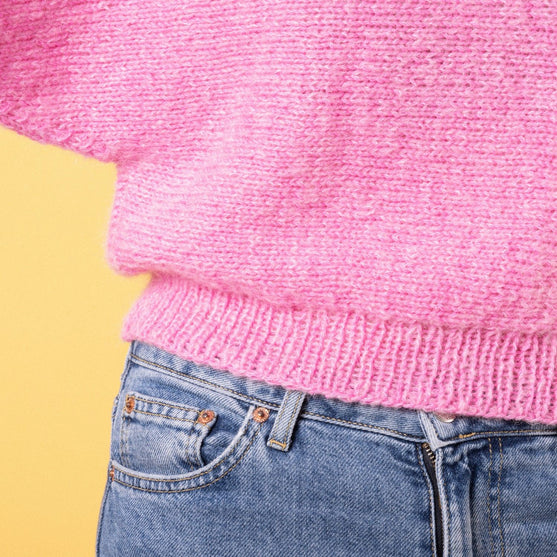 Kurz Schräg - Pulli - Pink Collection
6