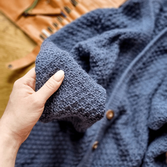 Tom’s Cardi - Cardigan
6