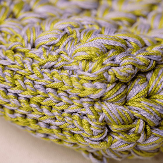 Vitreous - Tasche aus Puffmaschen
4