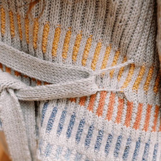 Fusing Cardigan - Offener Cardigan mit Bindegürtel
3