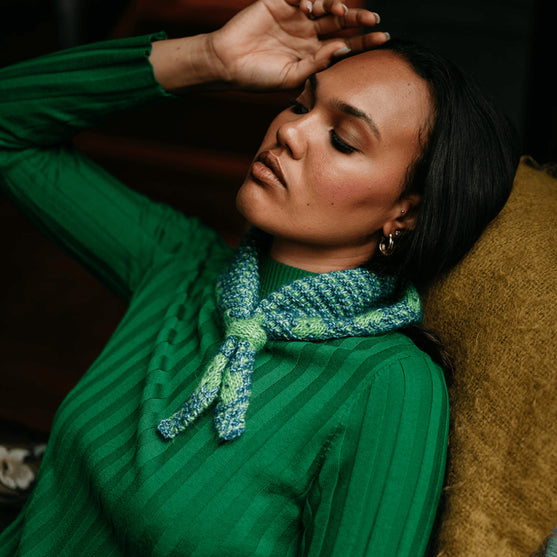 Pressed Flowers Kerchief - Mosaik-Bandana
7