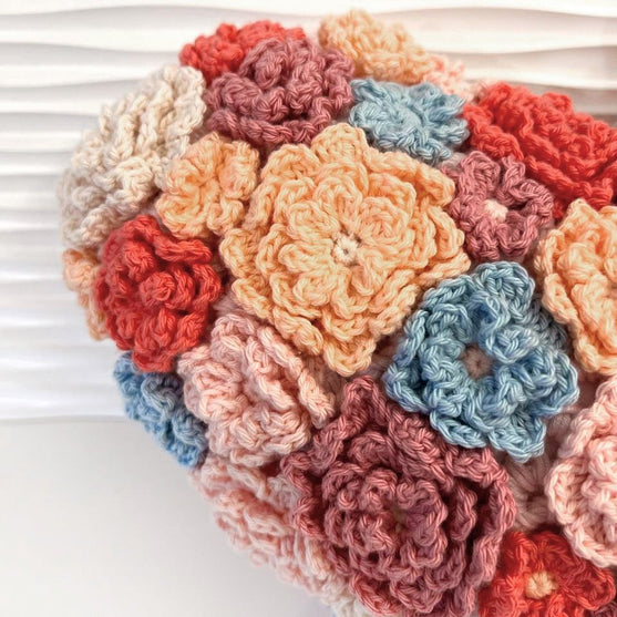Blooming Heart - Kissen
5