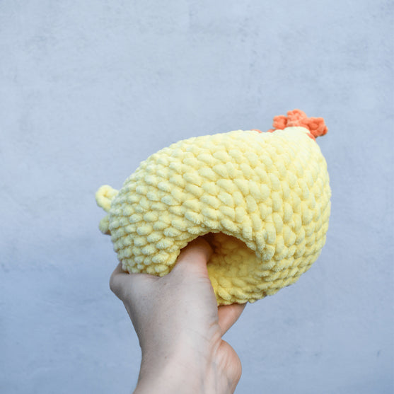 Henny - Henne mit Eiern
11