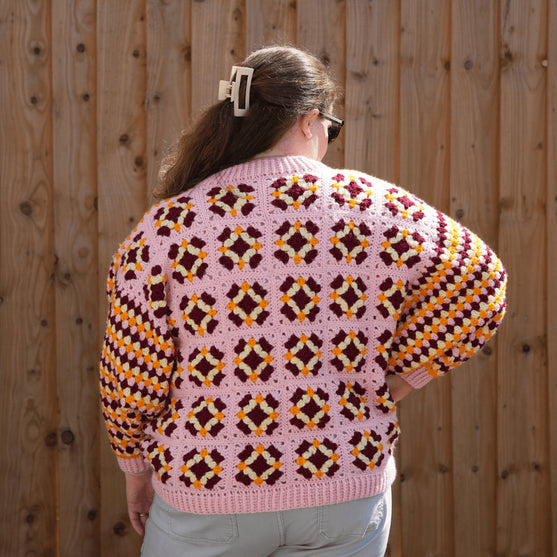 Boxy Bloom - Pullover
3