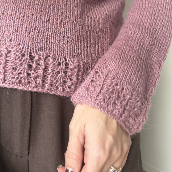 Falling Leaves - Pullover
6