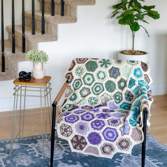 Aura - Motivdecke - #FrostandBloomCAL
2