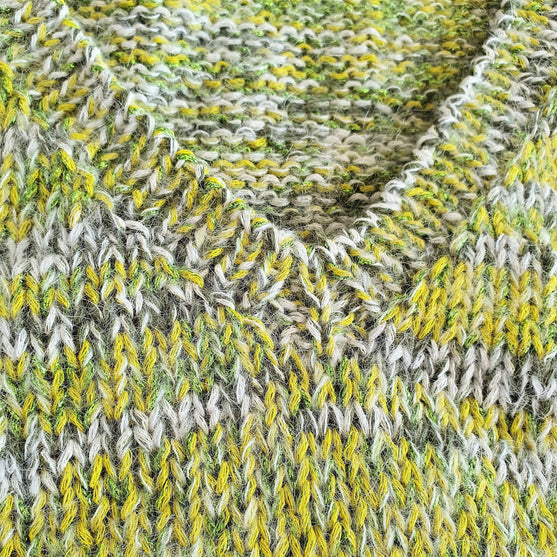 Meryl - Pullover mit V-Ausschnitt
5