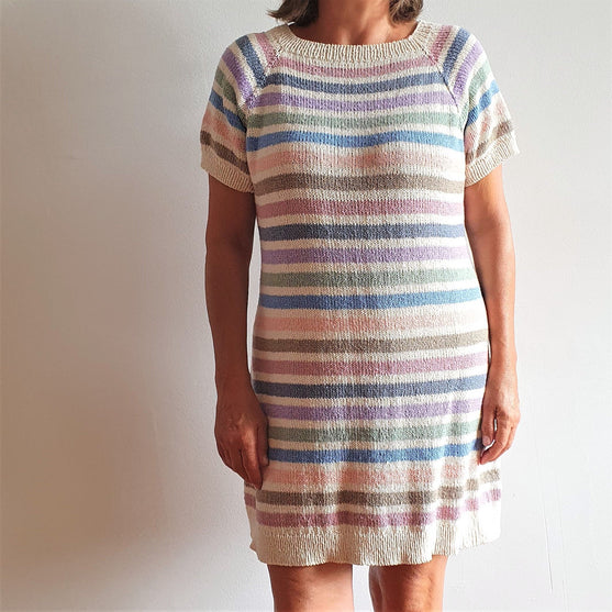 Zara - Gestreiftes Kleid
3