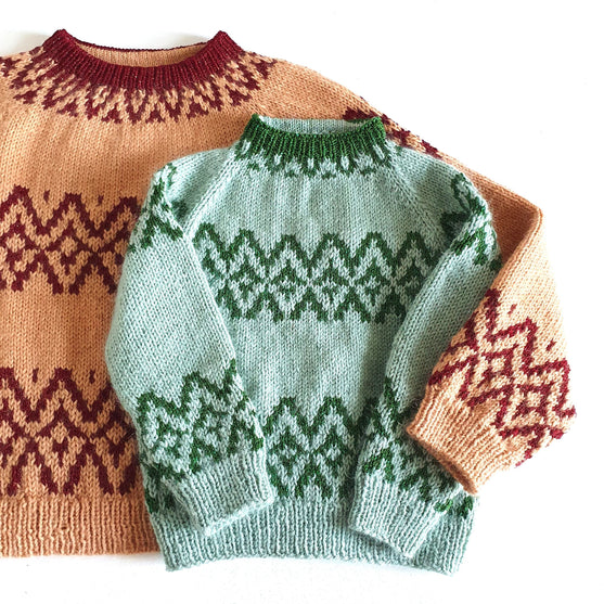 All Round - Kinder-Weihnachtspullover
6
