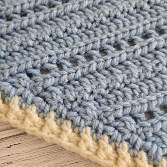 Buttercream Layers - Babydecke
5