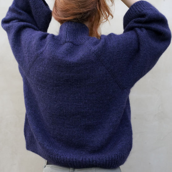 Deep Tide - Pullover
12