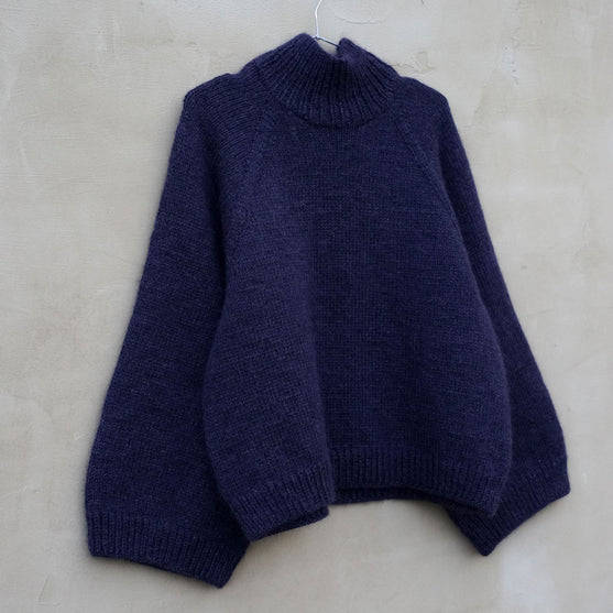 Deep Tide - Pullover
2