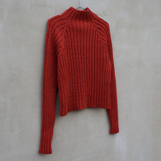 Copper Crest - Pullover
2