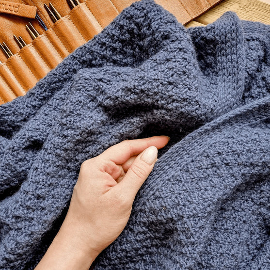 Tom’s Cardi - Cardigan
5