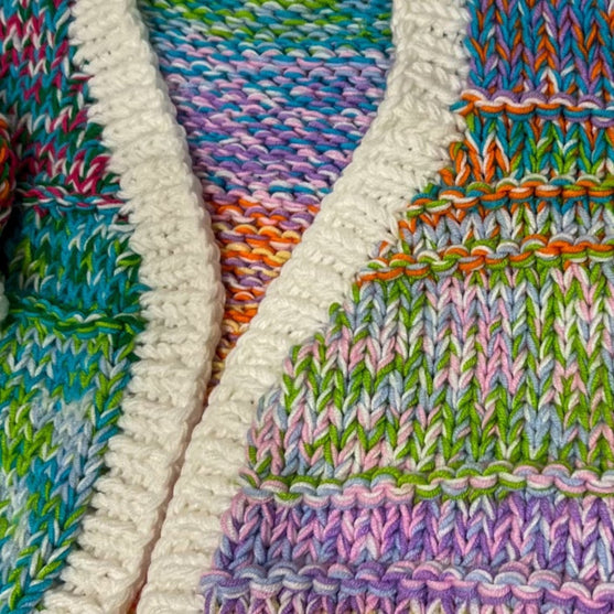 Tilly Bomber - Strickjacke
5