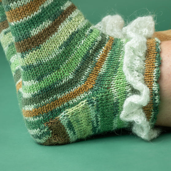 Frigg - Kurze Socke mit Rüsche
5