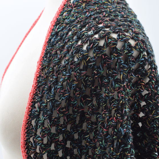 Gehäkelter Spring Schal/Tuch
2