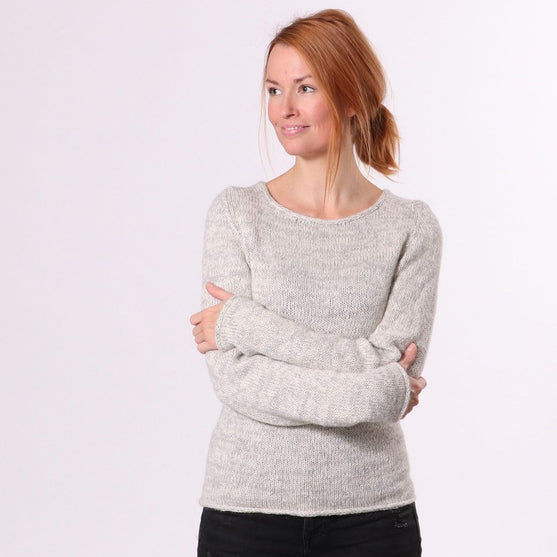 Astrid Pullover
6