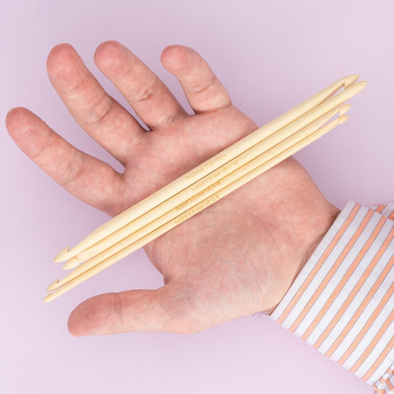 Doppeltes tunesisches Häkelnadelset aus Bambus – 20 cm - Hobbii
4