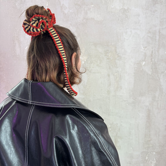 BB - Scrunchie
4