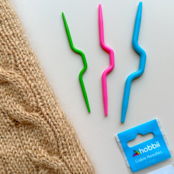 Zopfnadeln / Hilfsnadeln – Mit Knick - Hobbii
2