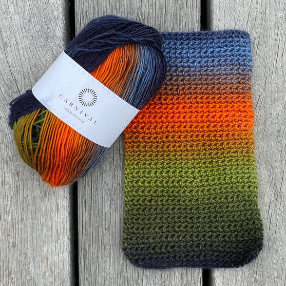 Carnival - Hobbii
24