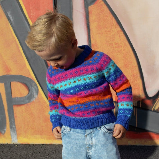 124-02 Handball Pullover
3