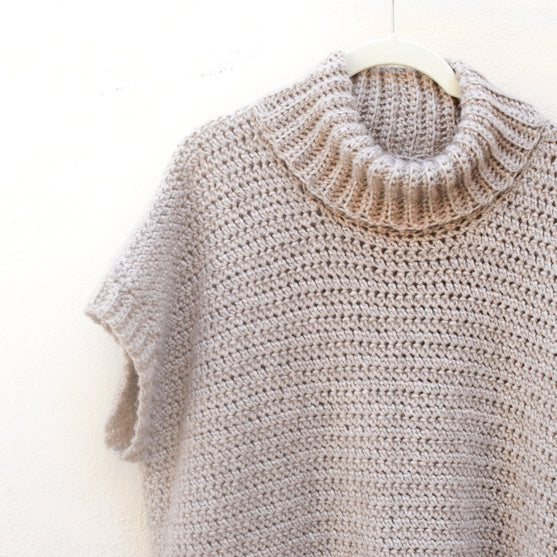 Cloud Haven - Poncho
8