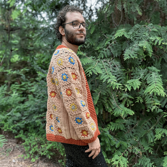 Floral Fusion - Herren-Cardigan
2