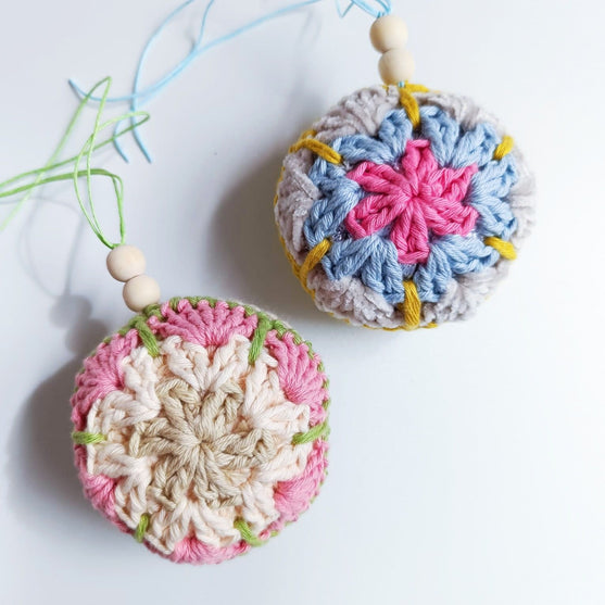 Skina - Weihnachtskugeln
2