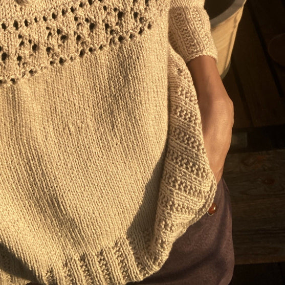 Diamond Eyelets - Top
4