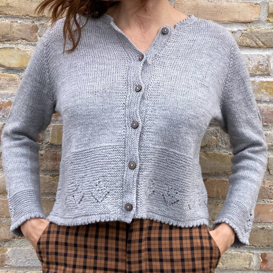 Tulip - Cardigan
3