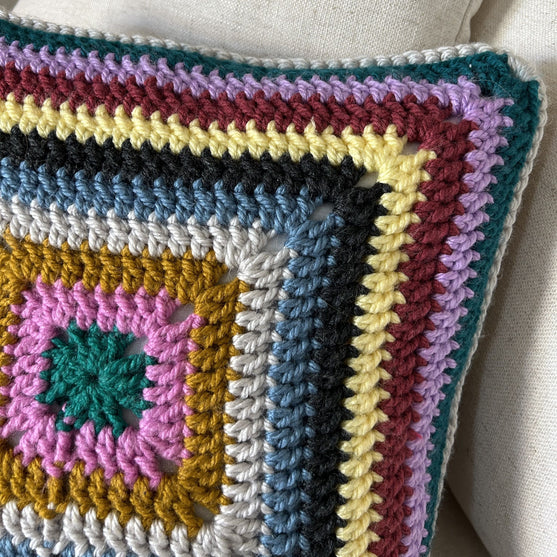 Not Ur Granny’s Pillow - Kissen
2