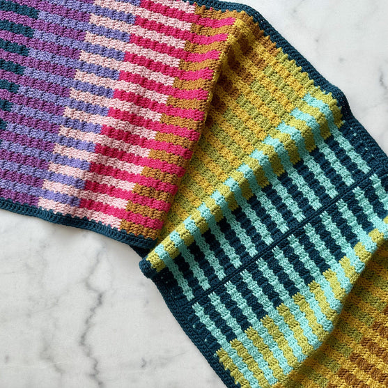 Alignment - Schultertuch
3