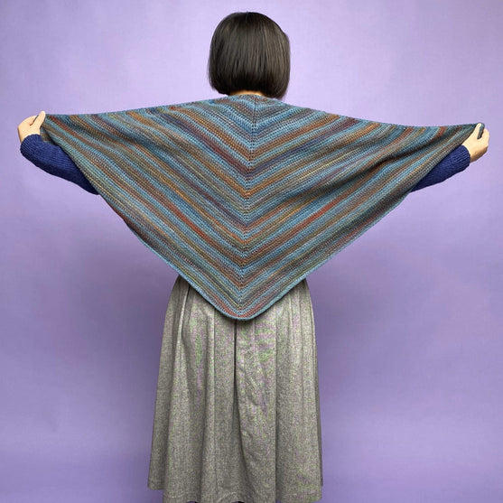 Jasmin - Tuch in tunesischer Häkeltechnik
2