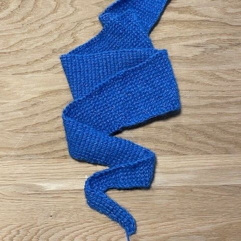 Boa - Tunesisch gehäkelter Schal
4