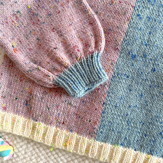 Marshmallow Swirls - Pullover
7