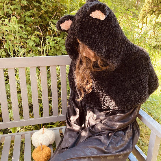 Hooded Cat - Umhang
5