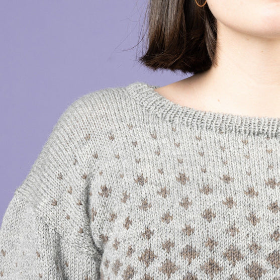 Maggie - Sweater mit Muster
9