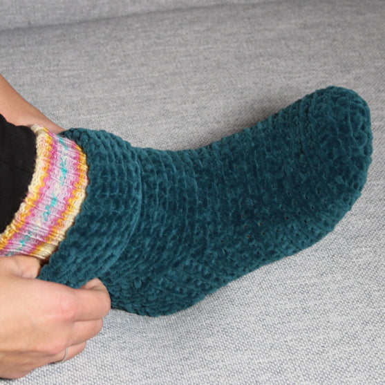Sofasocken - Gehäkelte Socken
6