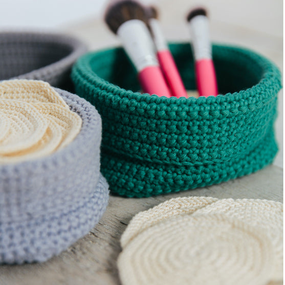 Abschmink-Pads und Make-up-Körbchen
3