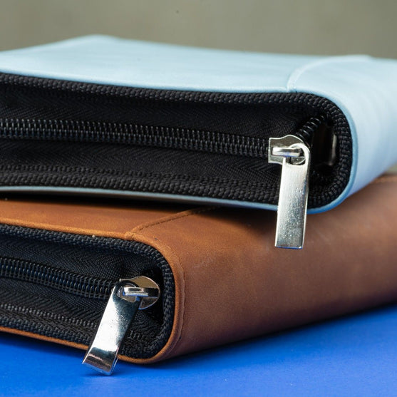 PU-Organizer m. Reißverschlusstaschen - Hobbii
7