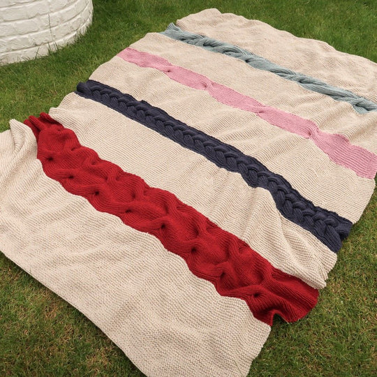 Quartet Cable Blanket - Decke mit Zopfmuster