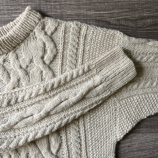 Snow and Pine - Pullover
5
