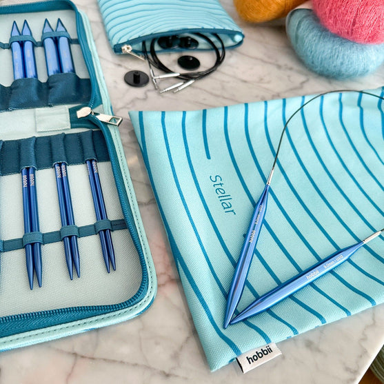 Stellar austauschbares Rundstricknadel-Set Deluxe – Sapphire - Hobbii
13