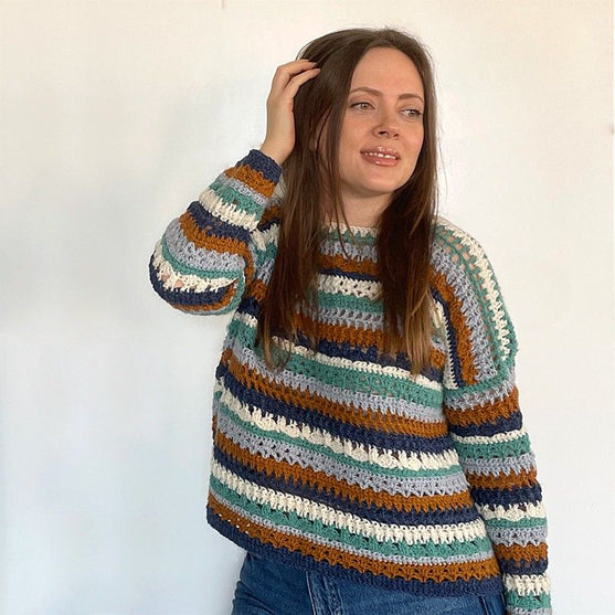 Holiday Glow - Pullover
5