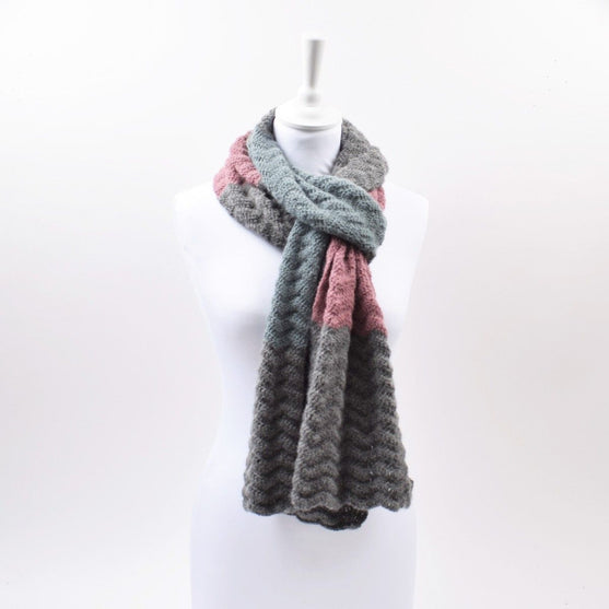 Alpaca Waves Schal
8