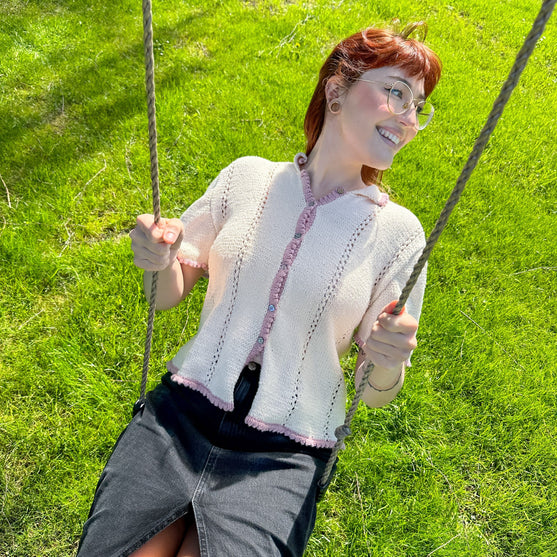 Wisteria - Kurzarmpullover
1