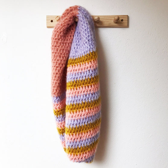 

Picnic Stripe - Schlauchschal
1